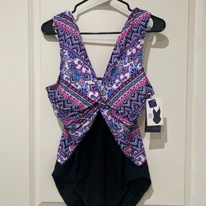 NWT Christina One Piece Twist Front Tummy Control Swimwear